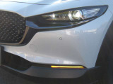 アダプティブLEDヘッドライト カメラや車速センサーと連動して、ハイ、ロー、ワイドローのLEDライトを常に最適な配光に自動制御する優れものです。便利なオートライト機能付きです★☆★☆★