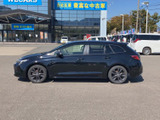 カローラツーリング 1.8 ハイブリッド W×B E-Four 4WD 