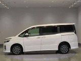 ヴォクシー 2.0 ZS 4WD 