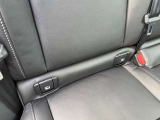 後部座席にはISOFIXが装備されておりますので、小さいお子様用のチャイルドシートも安全に装着できます。