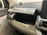 クルマの状態と評価点数を開示し、図解で表示いたしております。車両状態検査書はこちらの車両ページで閲覧できます。(※一部評価書が未設置の車両がある場合がございます)