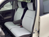 ☆人を中心に考えた広さと使いやすさ☆座面も広く長時間の運転も疲れにくいシート☆前席も後席も乗る人全てがくつろげる空間☆