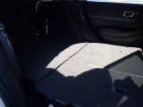 【内装】豊富なシートアレンジで大きな荷物も心配いりません。