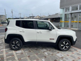 弊社は千葉県内で4店舗Jeep正規ディーラーを運営しており、店舗間の車両移動などで現車が無い場合がございますのでお手数ですがご来店される前には予めお問合せ下さいませ。