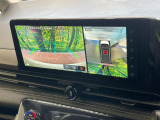 【アラウンドビューモニター】専用のカメラにより、上から見下ろしたような視点で360度クルマの周囲を確認することができます☆死角部分も確認しやすく、狭い場所での切り返しや駐車もスムーズに行えます。