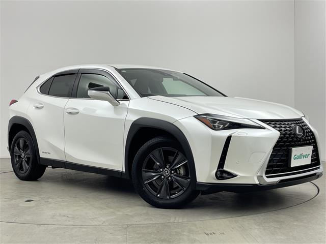 UX 250h バージョンC 4WD 本革シート