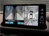 ◆マルチビューカメラシステム◆運転席から見づらい前後左右を、ナビ画面の映像で確認。見通しの悪い交差点や狭い道でのすれ違い、駐車などをサポートします。