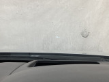 車速などを表示してくれるアクティブ・ドライビング・ディスプレイ。視線や焦点調節が少なく済み、気持ちよく安全に運転を楽しめます。