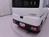 当社では全車、納車前にサービス工場で12ヶ月点検相当の整備を実施しております。そこで確認された不具合箇所は修理しておりますのでご安心下さい。