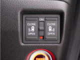 ホンダセンシングが装備されています。アダプティブレーダークルーズやレーンキープアシスト、車線逸脱防止機能なども備えていて、ロングドライブも快適で安全にお楽しみいただけます。
