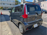 JR長与駅から車で1分のところにございます。近くにはエネオス、セブンイレブン、ピンクの看板のコインランドリーがございます。