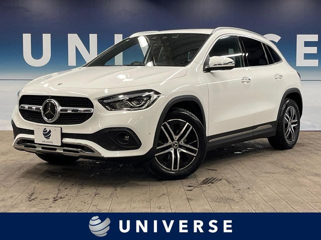 GLAクラス GLA200d 4マチック 4WD