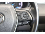 【レーダークルーズコントロール】アクセルペダルを踏まなくても、車間制御モードでは、先行車の車速変化に合わせた追従走行を行い、自動的に加速・減速・停止をします。