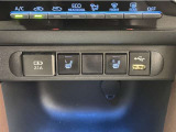 シートヒーター装備!エアコンに比べて暖まるスピードが速いので冬でも快適に過ごせます