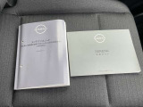 保証書、各種取り扱い説明書あります。