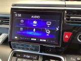 ナビ機能だけでなく、ミュージックサーバー、Bluetooth、フルセグテレビ、DVDとCD再生など、オーディオ機能がついています。