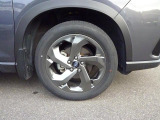 225/55R18