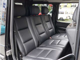他の中古車販売店とは、異なった商品展開を実現するため、米国・Mitsuoka Motors Americaと連携を取りながらいち早く行動し、需要の先端商品を供給する体制づくりに努めています。