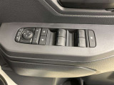 パワーウインドウスイッチ、いたずら防止・挟みこみ防止に、ウインドウロックスイッチを使用ください。便利な電動可倒式ミラースイッチ、集中ドアロックスイッチ