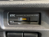 【ETC】高速道路の料金所をストレスなく通過!話題のスポットやサービスエリアに多い「スマートIC」利用時は必須のアイテムです。当店でセットアップを実施、ご納車当日からすぐにご利用いただけます!