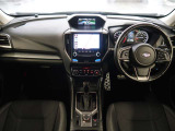 フォレスター 2.0 アドバンス 4WD 