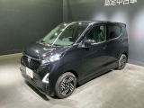 法令12ヶ月点検実施の上、お引渡しとなります。法令12ヶ月点検に係る基本整備料及び交換部品代は、車両本体価格に含まれまれており、整備内容及び交換部品につきましては、点検整備記録簿でご確認いただけます。