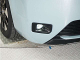 ◆フォグライト◆ 霧などの悪天候時、自車の位置を示すとともに前方や路肩が見えずらい時、近い位置をワイドに照らしてくれます
