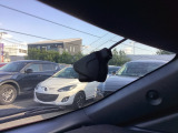 リア側ドライブレコーダー。運転中の映像・音声などを記録して、交通事故やトラブルが起きた時の正確な状況把握に役立つドライブレコーダーが装着されています。