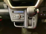 納車前にはプロのメカニックが、各部の点検を行います。ディーラーにしか出来ない品質、そしてサービスできっと満足していただけると思います!