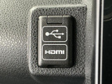 【USB接続端子&HDMI端子】オーディオとの連携でスマホやiPod等の音声を!HDMI接続ではスマホの画面をディスプレイにミラーリング!いつものコンテンツを車内でもお楽しみいただけます♪