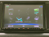 FM・AMラジオやUSB、Bluetooth Audioなど、複数の音源を画面から選べます。お好みの方法で音楽やラジオを楽しめるため、通勤や休日のお出かけなど、普段使いの車内時間に役立ちます。