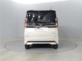 中古車の内外装の状態などをひと目で分かるよう、プロの検査員が実施した「車両検査証明書」をご用意しています。