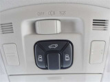 両側パワースライド装備です♪運転席から開け閉めの操作・ON/OFFの切替えも可能です♪