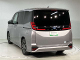 弊社の商品車両は横浜本牧にあります本部で隅々までチェックを行い、トヨタの厳しい商品基準をクリアした車両を展示しています。ご安心してお選びいただけます。
