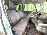 運転席シート廻りは使用感も少なく、良好な状態となっています。丁寧に使われていたことがよくわかりますね。