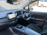 広々とした視界を体感できます。運転が楽しくなりますね。
