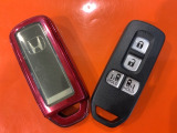 便利なスマートキー。スライドドアの開閉もラクラクです。