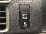 「ECOモード」の切り替えができます。エアコンの利きやアクセルの反応に違いがあります。燃費重視や走行重視で切り替える方が多いです。
