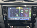純正メモリーナビ(MM518D-L)を装着しています。Bluetooth(ブルートゥース)・USB接続/CD・DVD再生/フルセグ視聴等が使用できます。