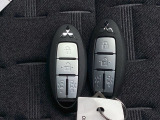 便利なスマートキー2個あります。