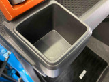 また、お車にあまり詳しくない方でも安心して立ち寄って頂けるお店作りを目指しています。中古車選びに不安があるという多くのお客様の声に応えるべく『親切・丁寧・明瞭』をキーワードにしっかりサポート致します。