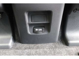 便利な家庭用電源(100Vコンセント)も装備しています。