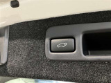 【パワーバックドア】荷物で手が塞がってても大丈夫!リモコンでピッ!力要らずでラクラク開閉!