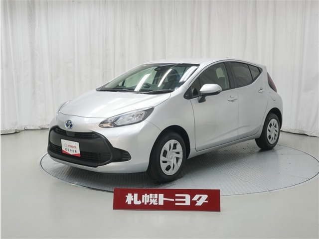 アクア 1.5 X E-Four 4WD 