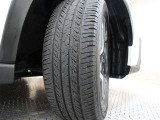 タイヤサイズは225/55R18となっております♪