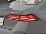BMW伝統のL字型テールライト
