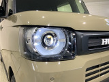 LEDヘッドライトで夜道も安心!