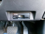 ETC車載器が付いています。ここも、あそこも、、最近はスマートインターチェンジも増えてきましたよね!最初から付いているので、お買い得^^