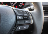 安全運転支援システムHonda SENSINGを搭載。アダプティブクルーズコントロール、車線維持など複数の先進技術で安心・快適なドライブをサポートします