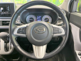 【純正革巻きステアリング】上質な革を使用することで、手にしっかり馴染みとても運転しやすいハンドルです♪